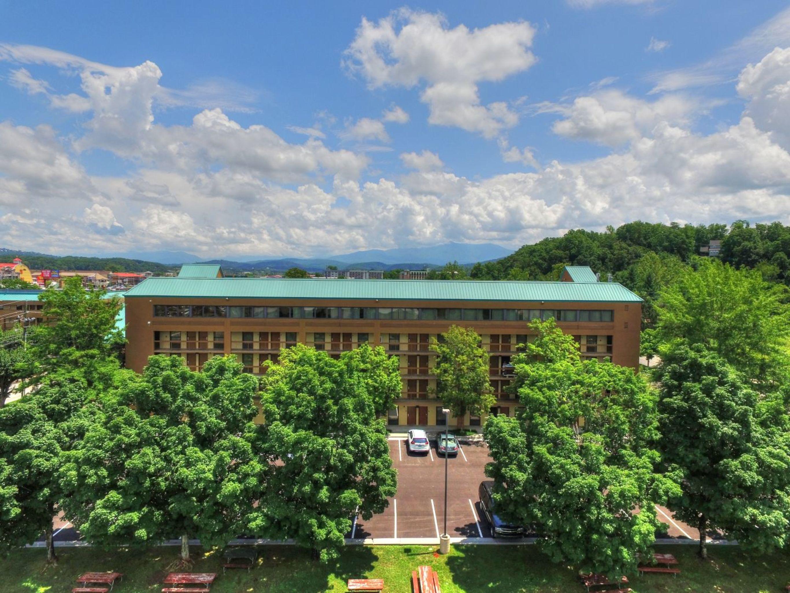 Quality Inn Near The Island Pigeon Forge Exterior foto